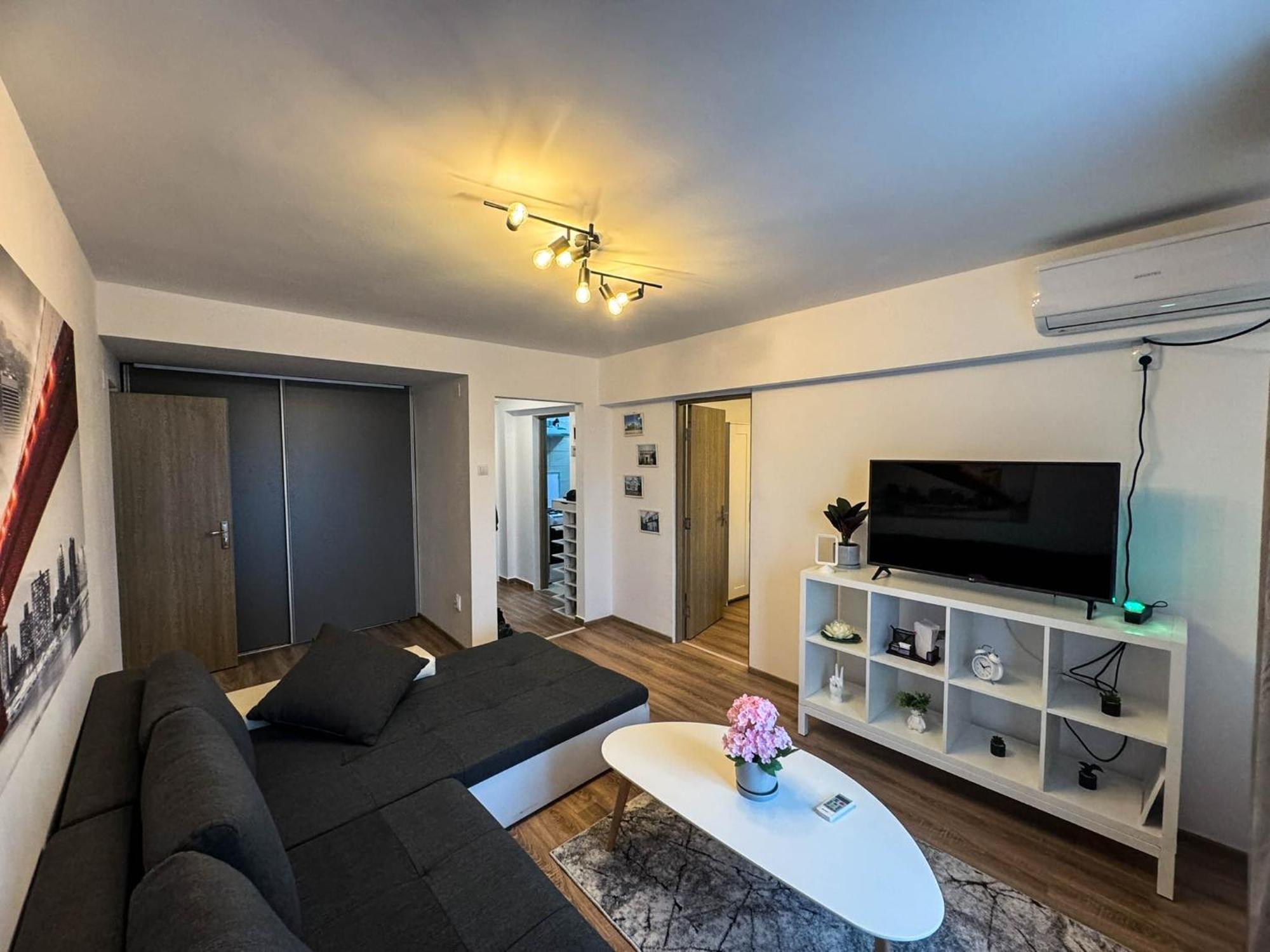 Sunrise Apartments City Center Bukarest Exterior foto